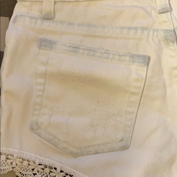 Carmar white denim shorts - Picture 6 of 8